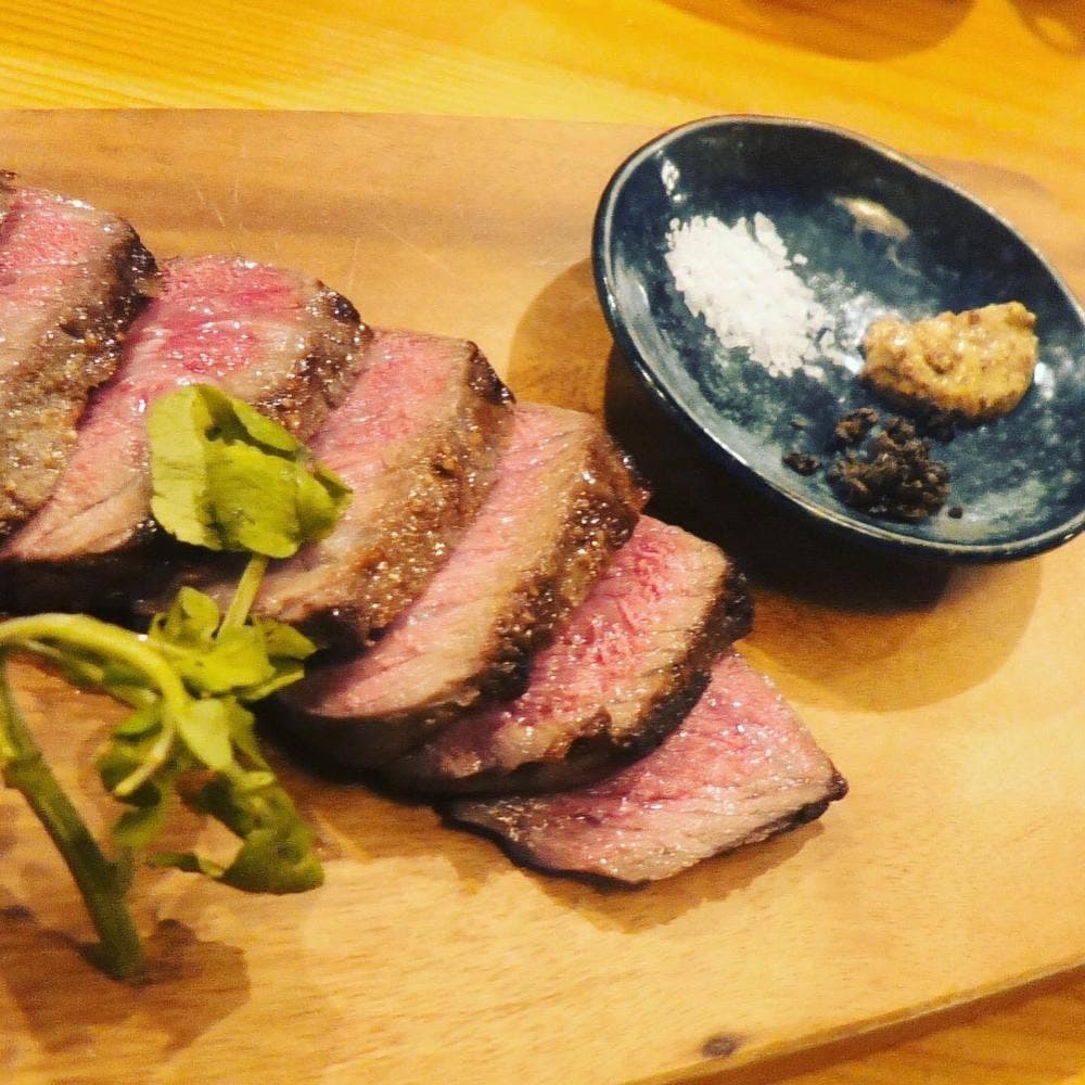 タベーロ ゼンザイ ヒュッテ