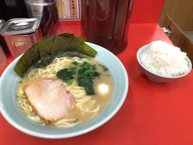 横浜家系ラーメン 銀家 大和店 - サブ画像3