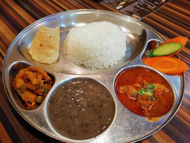 ネパール民族料理店 ネワーダイニング - サブ画像2