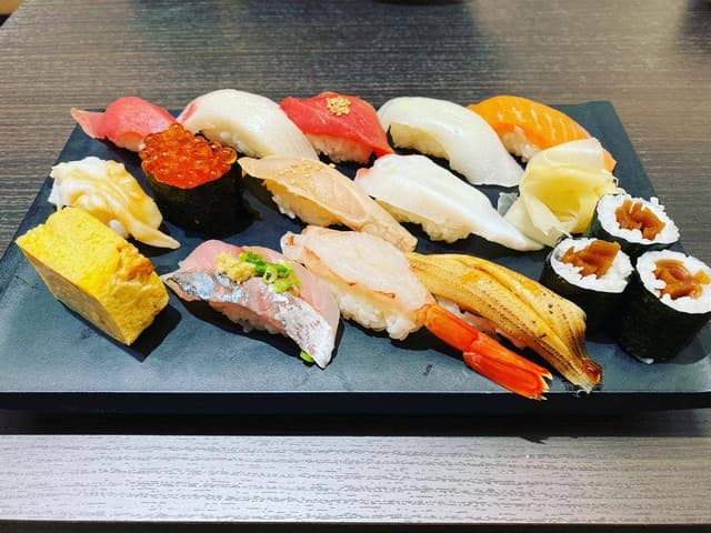 すしざんまい 匠 極 北新地店 - サブ画像1