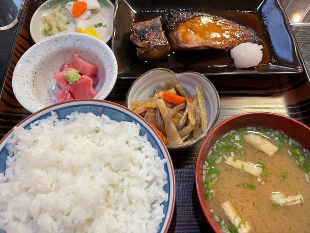 魚善 - サブ画像3