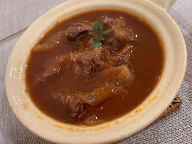 ラ・オングレ - サブ画像2