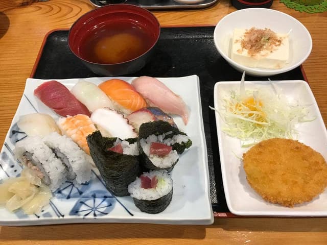 すし旬 久屋店 - サブ画像1