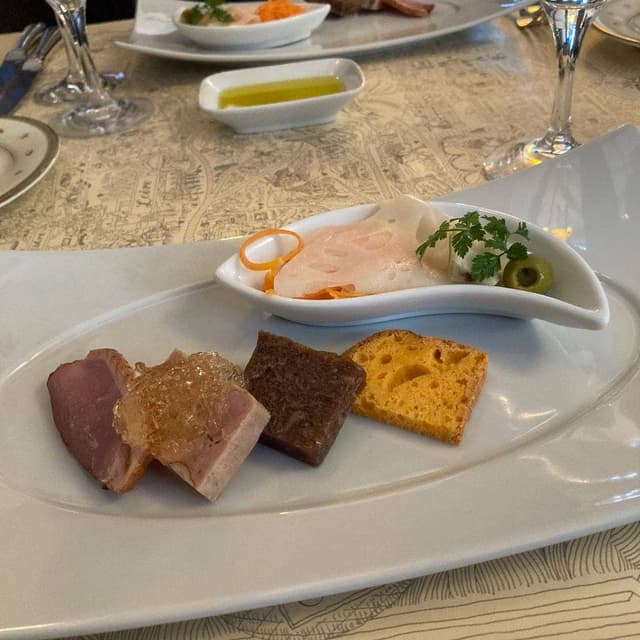 レストラン フォンタナ - サブ画像2