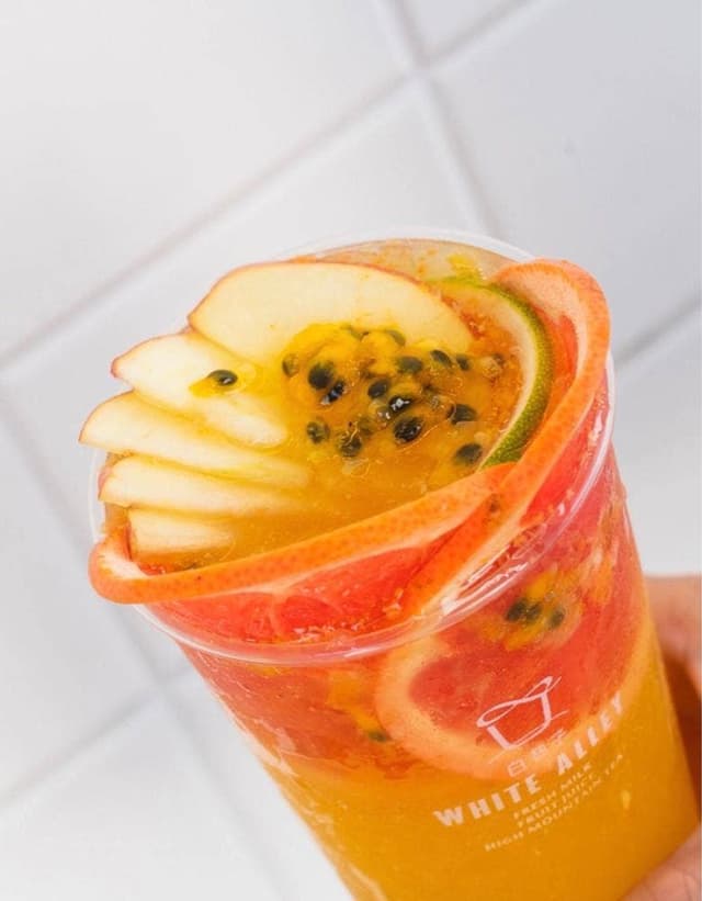 台湾茶房ホワイトアレイ 甲州夢小路店 - サブ画像3