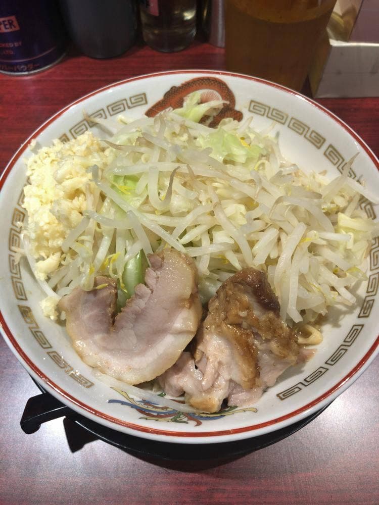 ラーメン豚山 白楽店