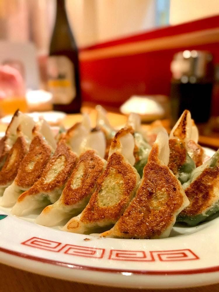 餃子専門 天包