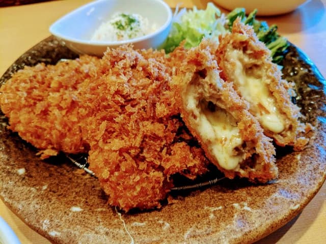 かつはな亭 大宮御蔵店 - サブ画像1
