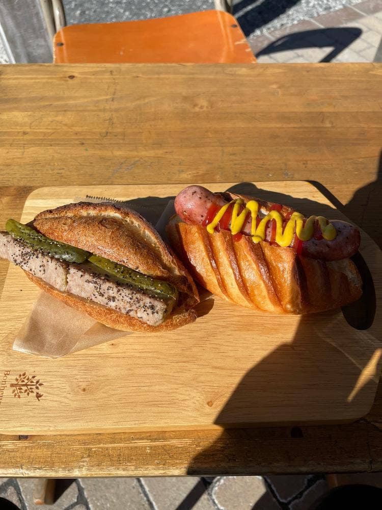 手作りハムとパンの店 こぶたのしっぽ