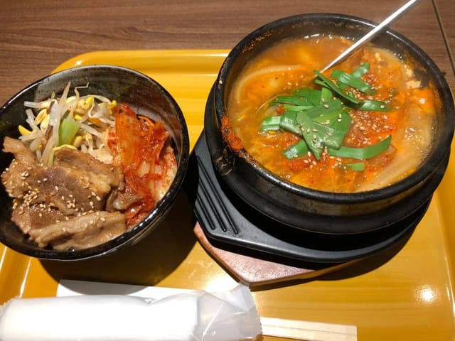 ビストロ龍王 - サブ画像1