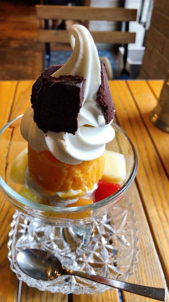 パフェとグラタン専門店 ハワイ - サブ画像3