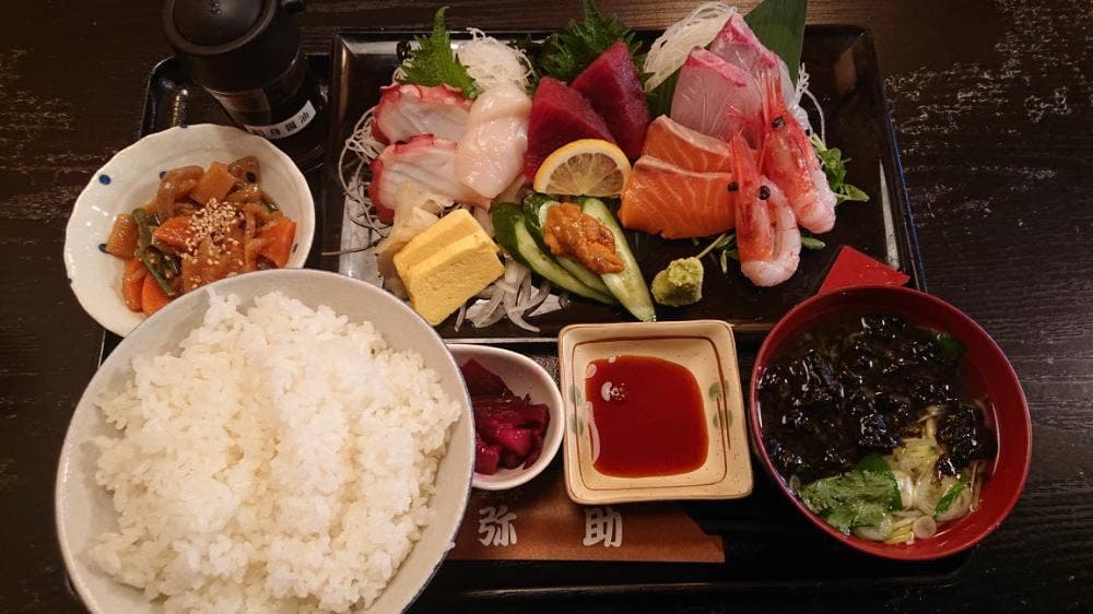 安食亭 弥助 原木中山店