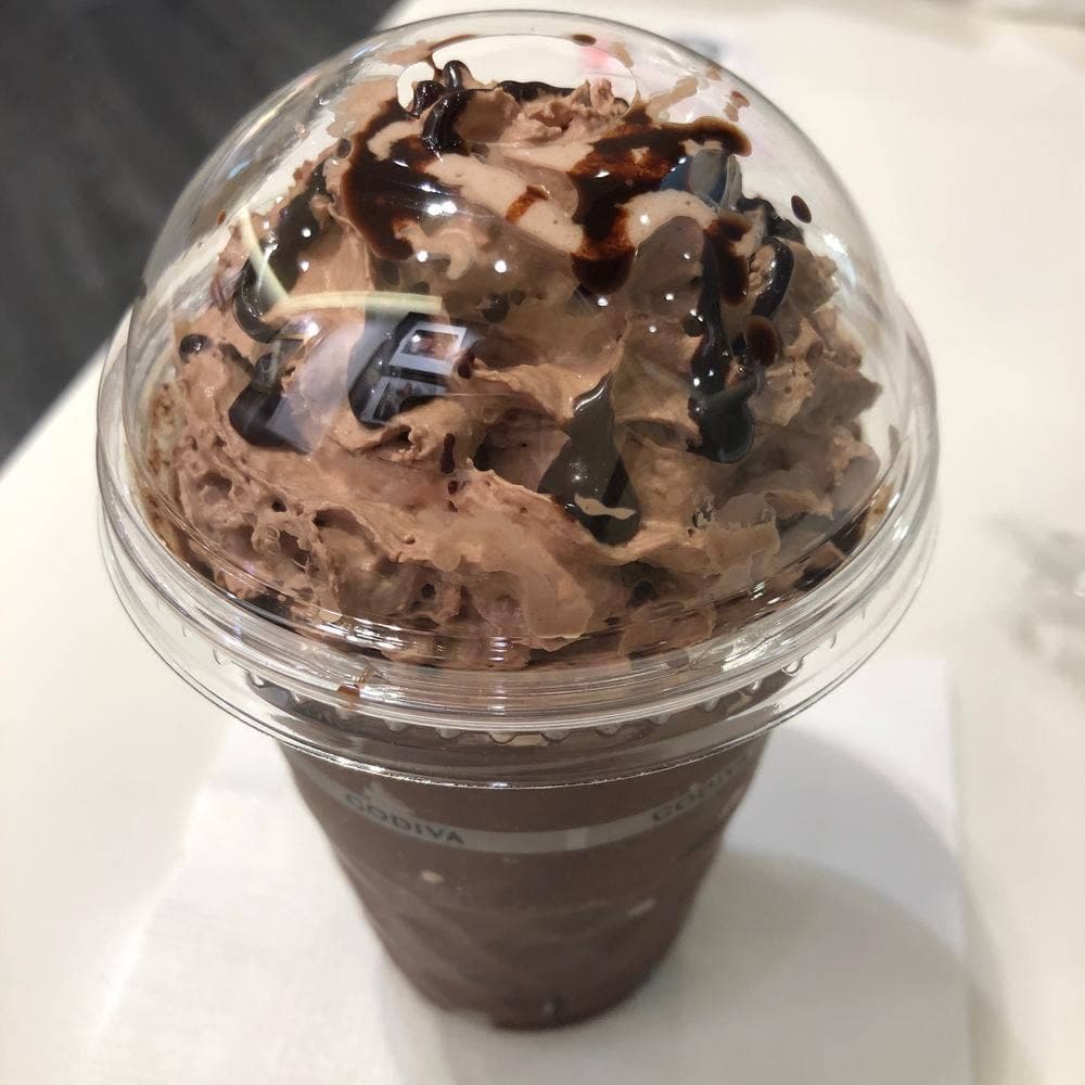 ゴディバ ランドマークプラザ店