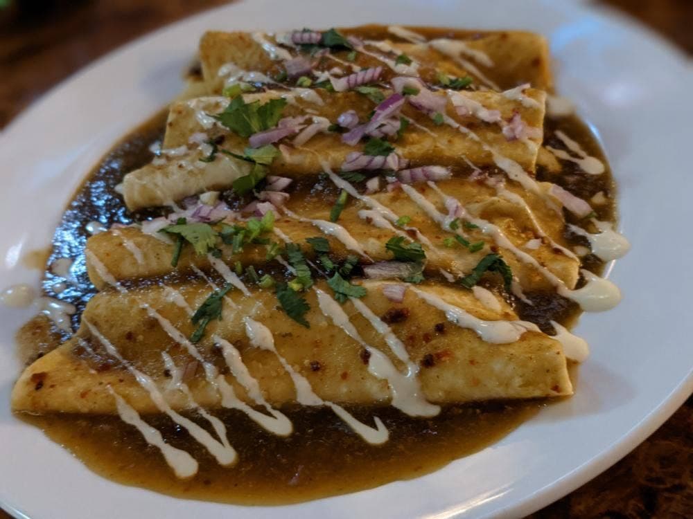 メキシカンレストラン AZTECAS