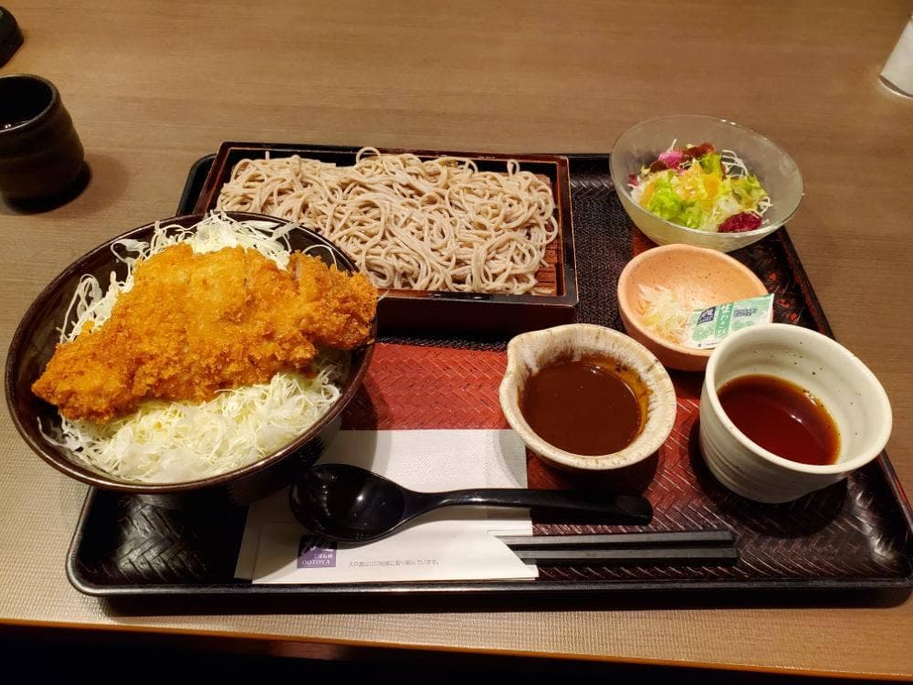 大戸屋ごはん処 宮古島店