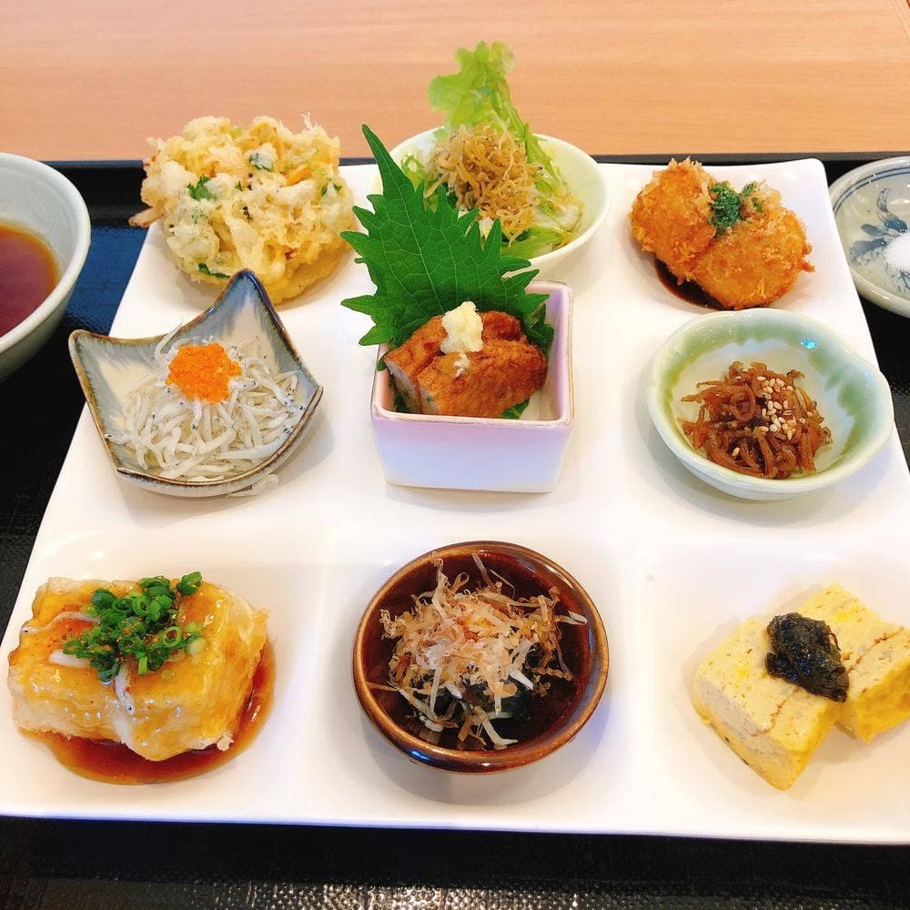 快飛 ラスカ店