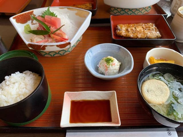 日本料理 蛇の目寿司 - サブ画像3