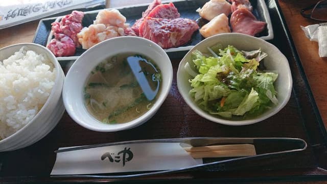 炭火ホルモン べこや - サブ画像1