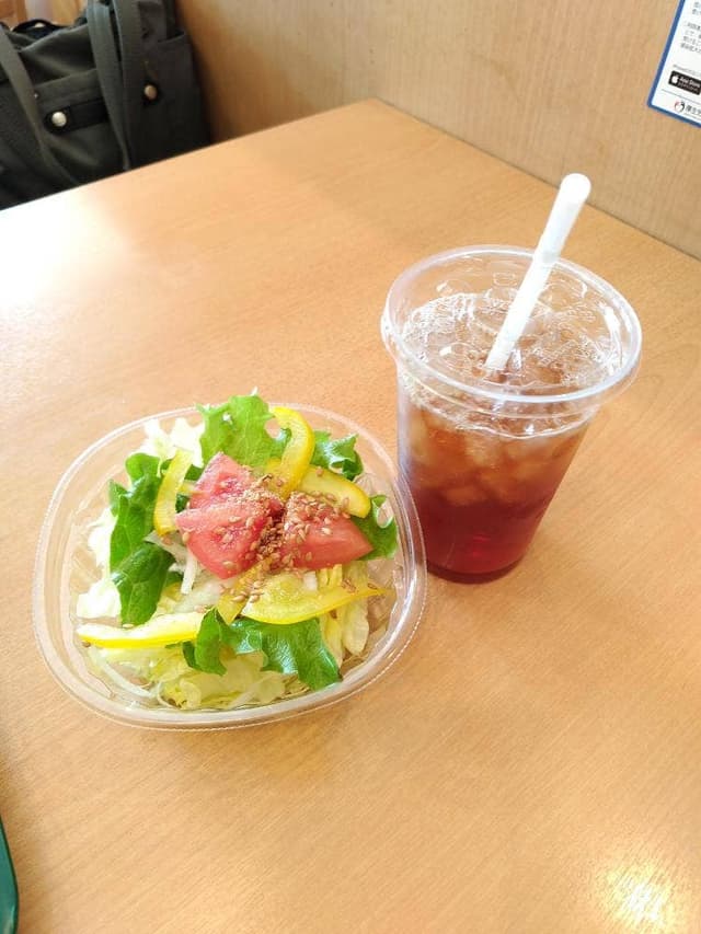 モスバーガー クロスガーデン川崎店 - サブ画像1