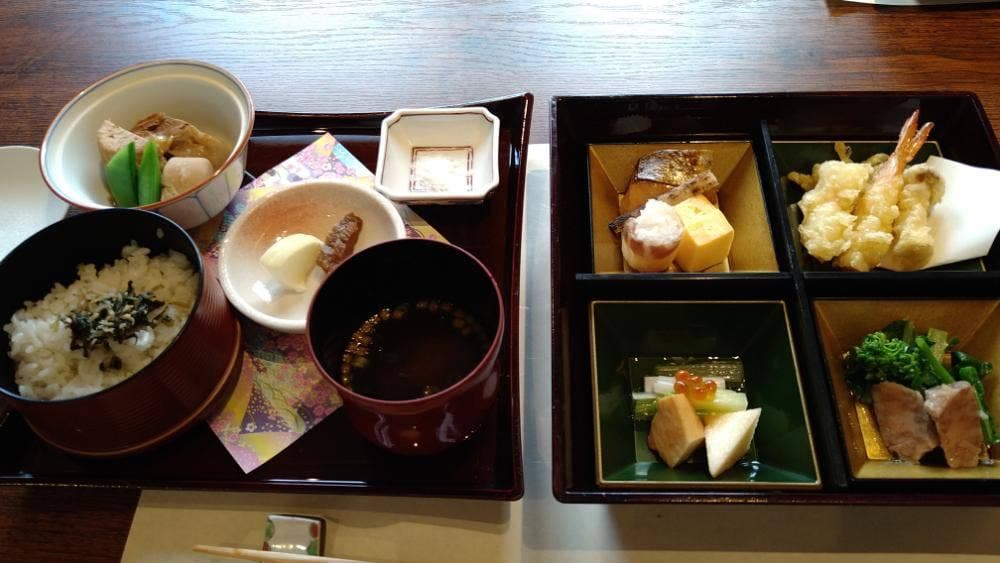 ちくま庵