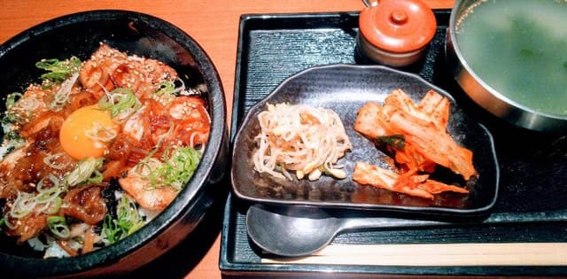 山本牛臓 麻布十番店 - サブ画像2