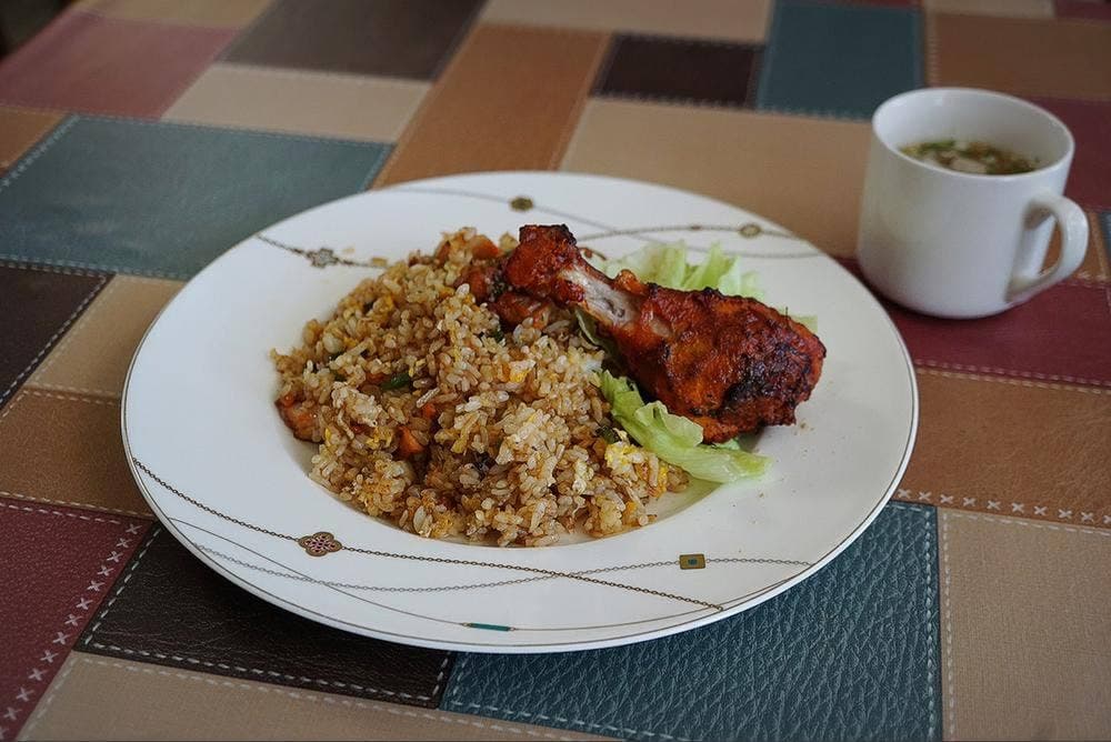 ダイニング&ラウンジ あえら