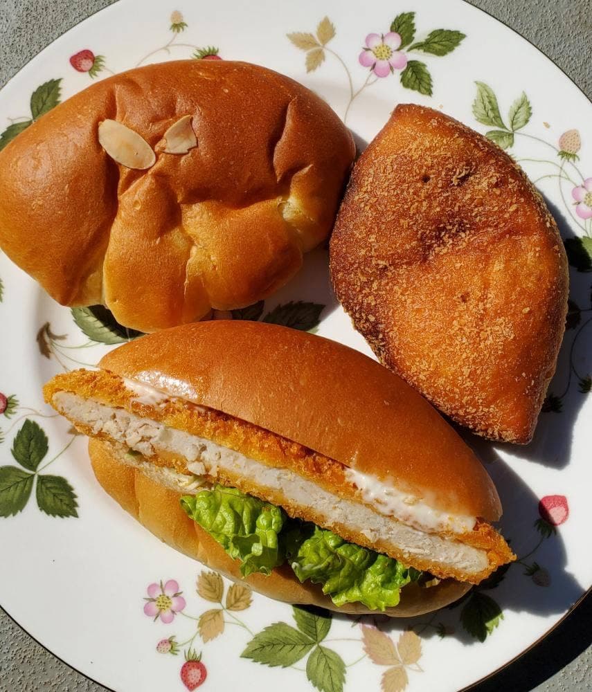 ベーカリー とめや