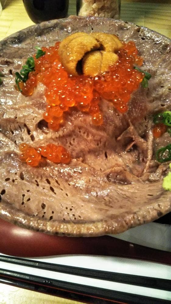 吉祥寺 肉ドレス海鮮丼 本店 - サブ画像3