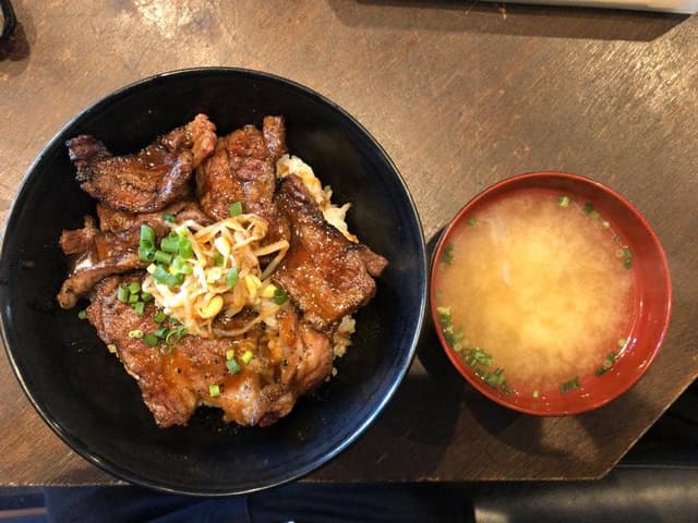 もりもりホルモン - サブ画像2
