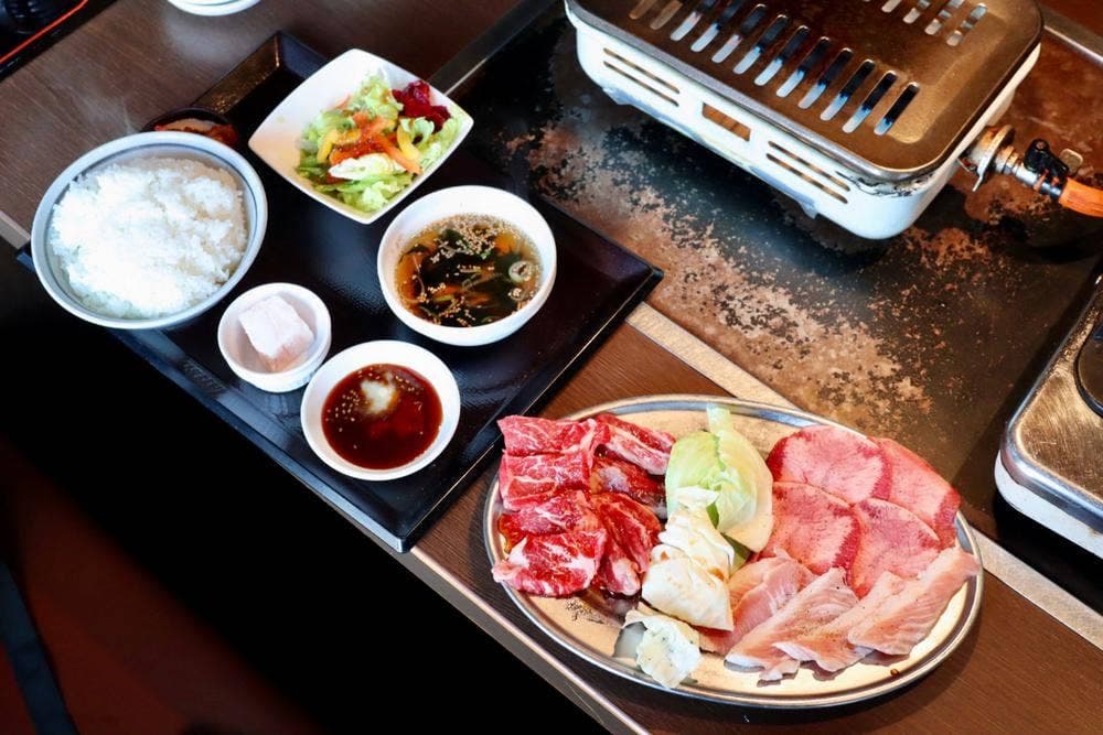 小力 日進店