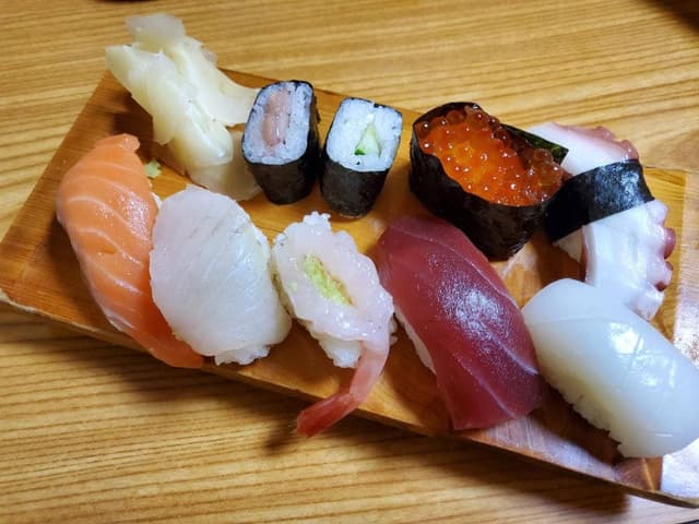 城寿司 - サブ画像1