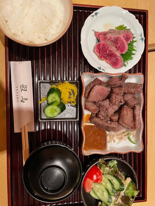 炭火焼ステーキ 但馬 - サブ画像1