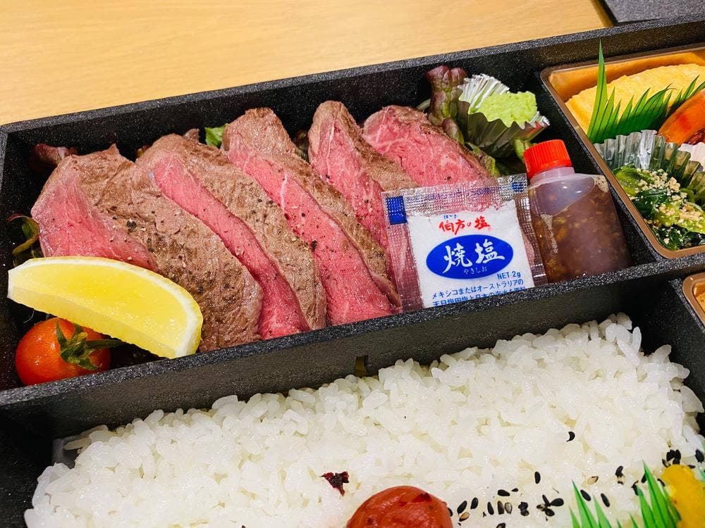 赤坂とり川