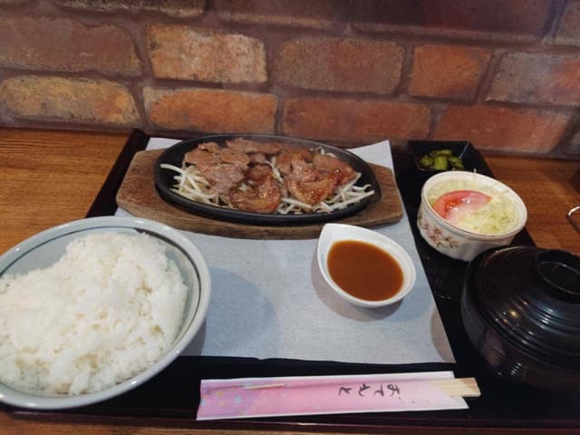 亀屋食堂 - サブ画像1