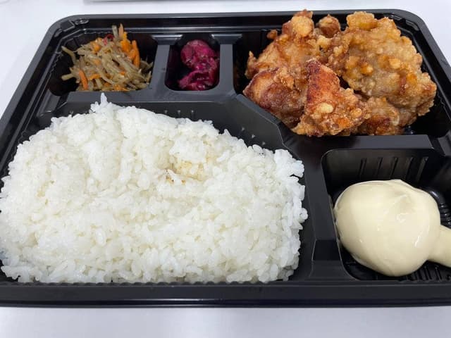 西梅田ワイン酒場 - サブ画像2