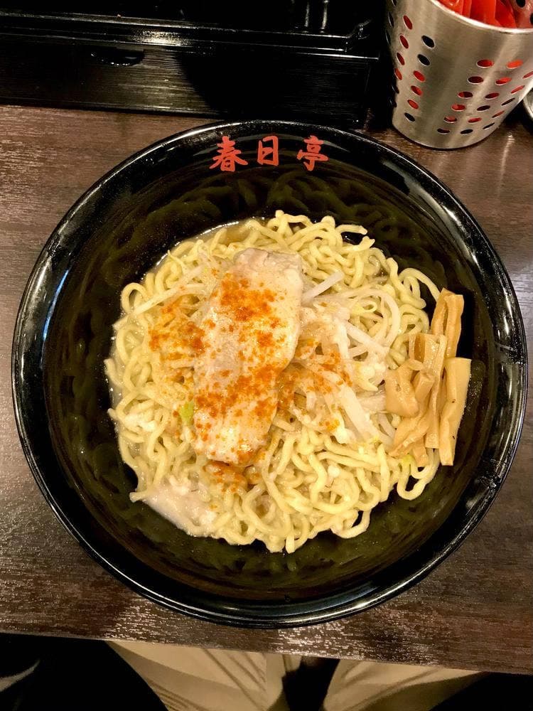 油そば専門店 春日亭 大阪日本橋オタロード店