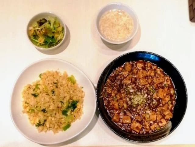 Szechwan Cuisine ＆ Wine YIFU 四川料理 御馥 中之島ダイビル店 - サブ画像3