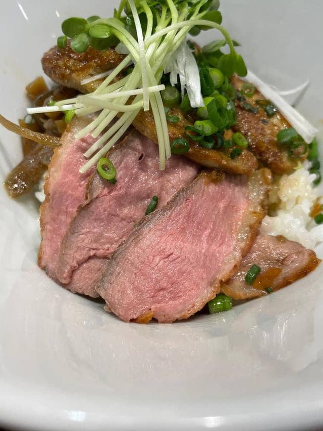 ステーキダイニング鷹 - サブ画像3