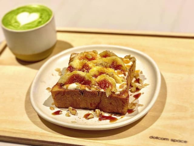 dotcom space tokyo - サブ画像1