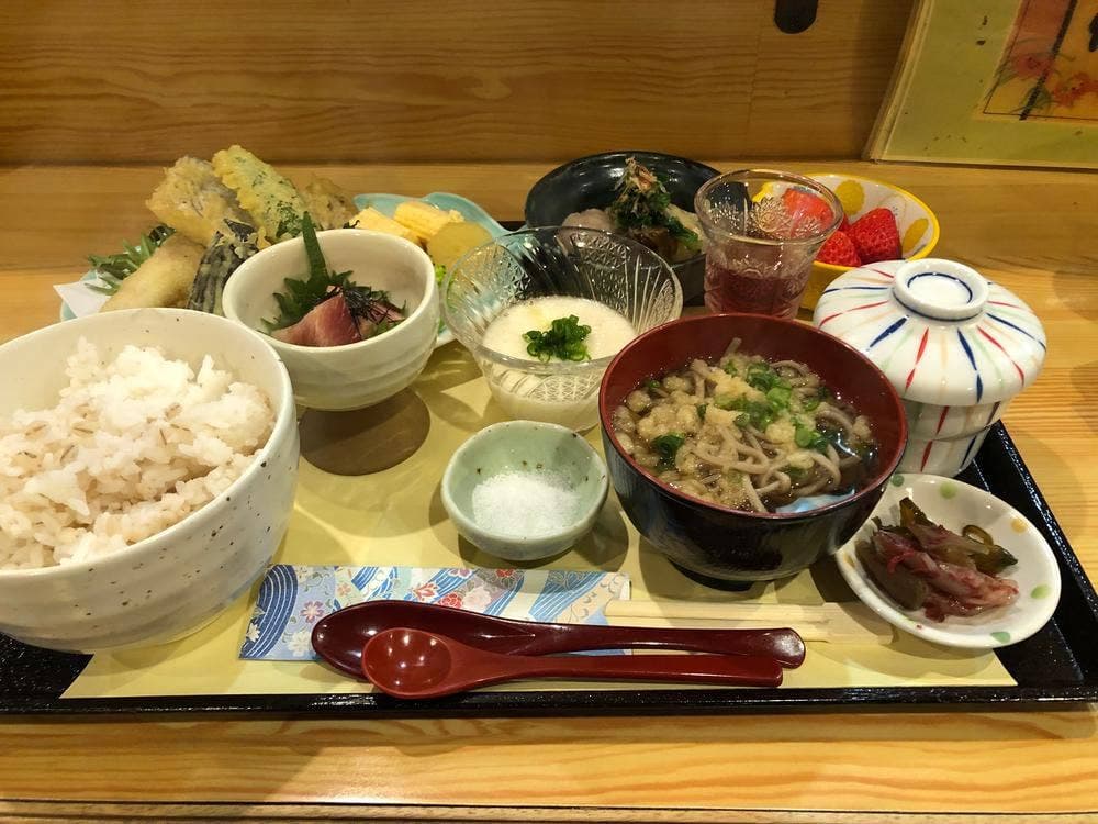 かに伝