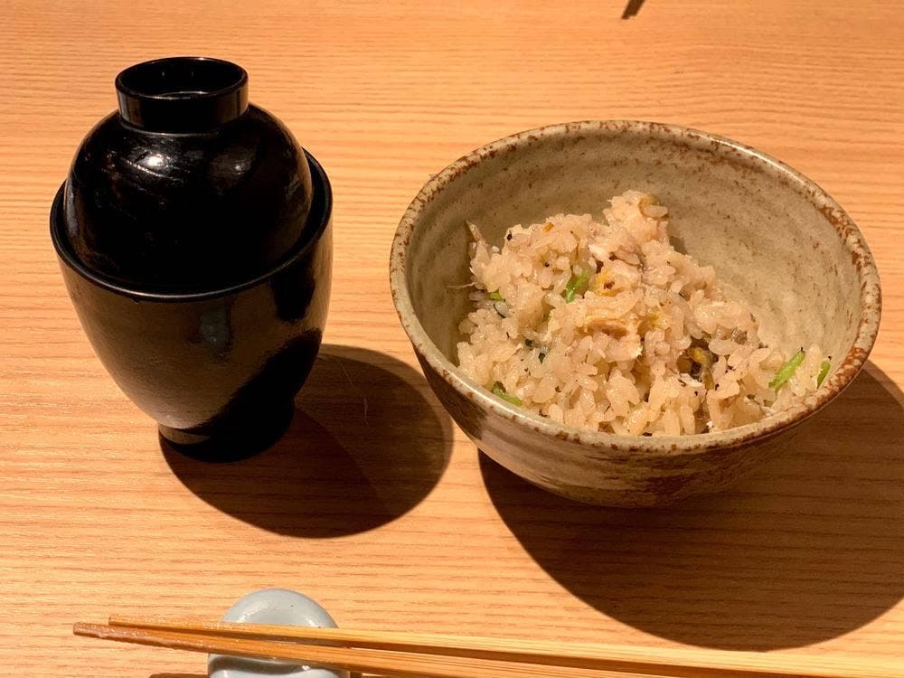 小料理 華やぎ