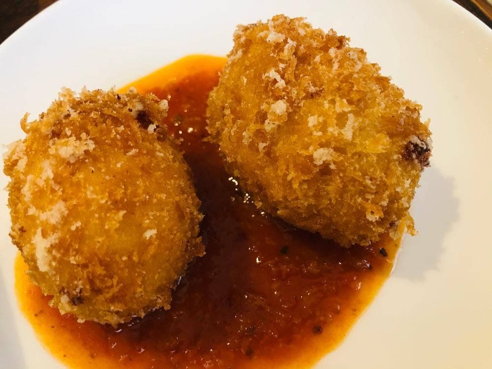 洋食の店 ITADAKI 円町店