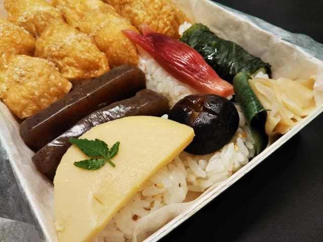 一口いなり むろや 大丸神戸店 - サブ画像1
