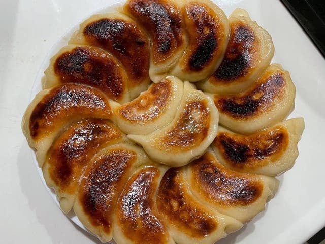 里山 かわしも 餃子のかわしも - サブ画像2