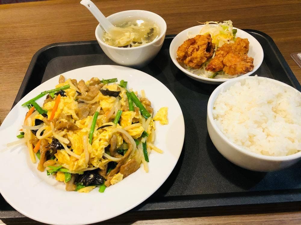 中華料理 金明飯店 東梅田店