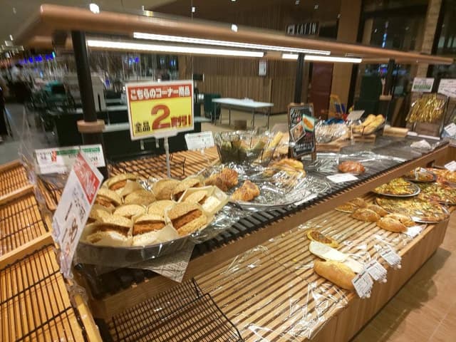 ポンヌフ かましんカルナ駒生店 - サブ画像2