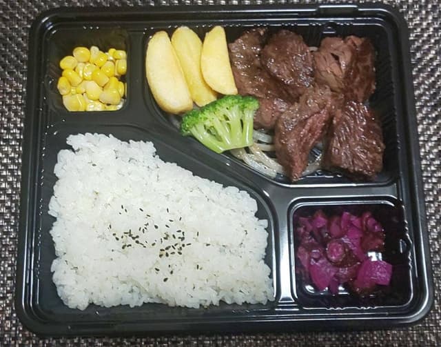 ステーキ宮 鶴田店 - サブ画像2