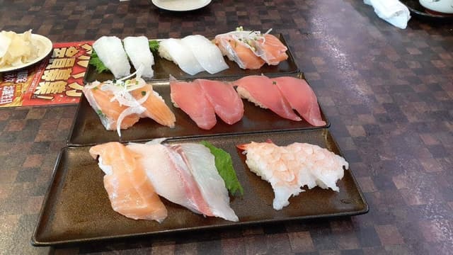 海鮮特急レーン 寿司じじや 田井島店 - サブ画像1
