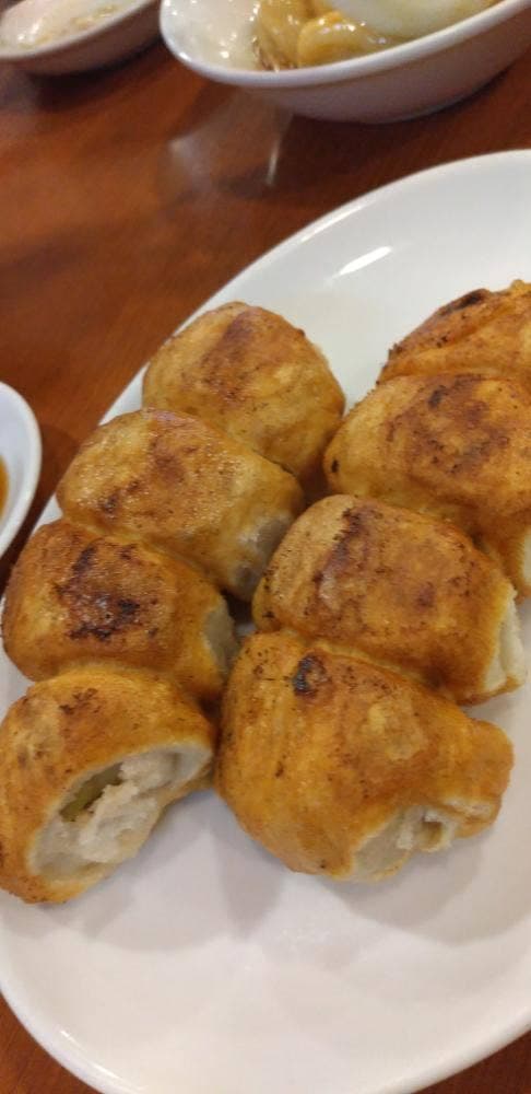 ホワイト餃子 植田餃子店 - サブ画像1