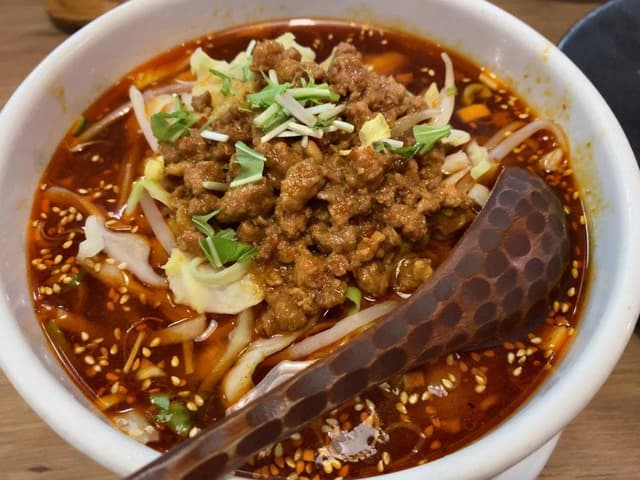 餃子酒場 豊洲店 - サブ画像1